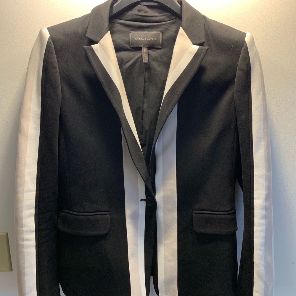 Bcbg maxazria Tri color blazer/suit coat.